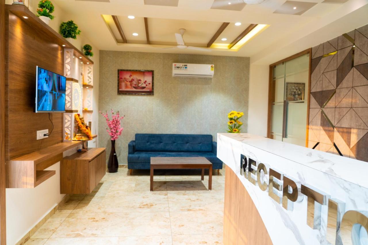 Hotel Lee Grand Ānand المظهر الخارجي الصورة