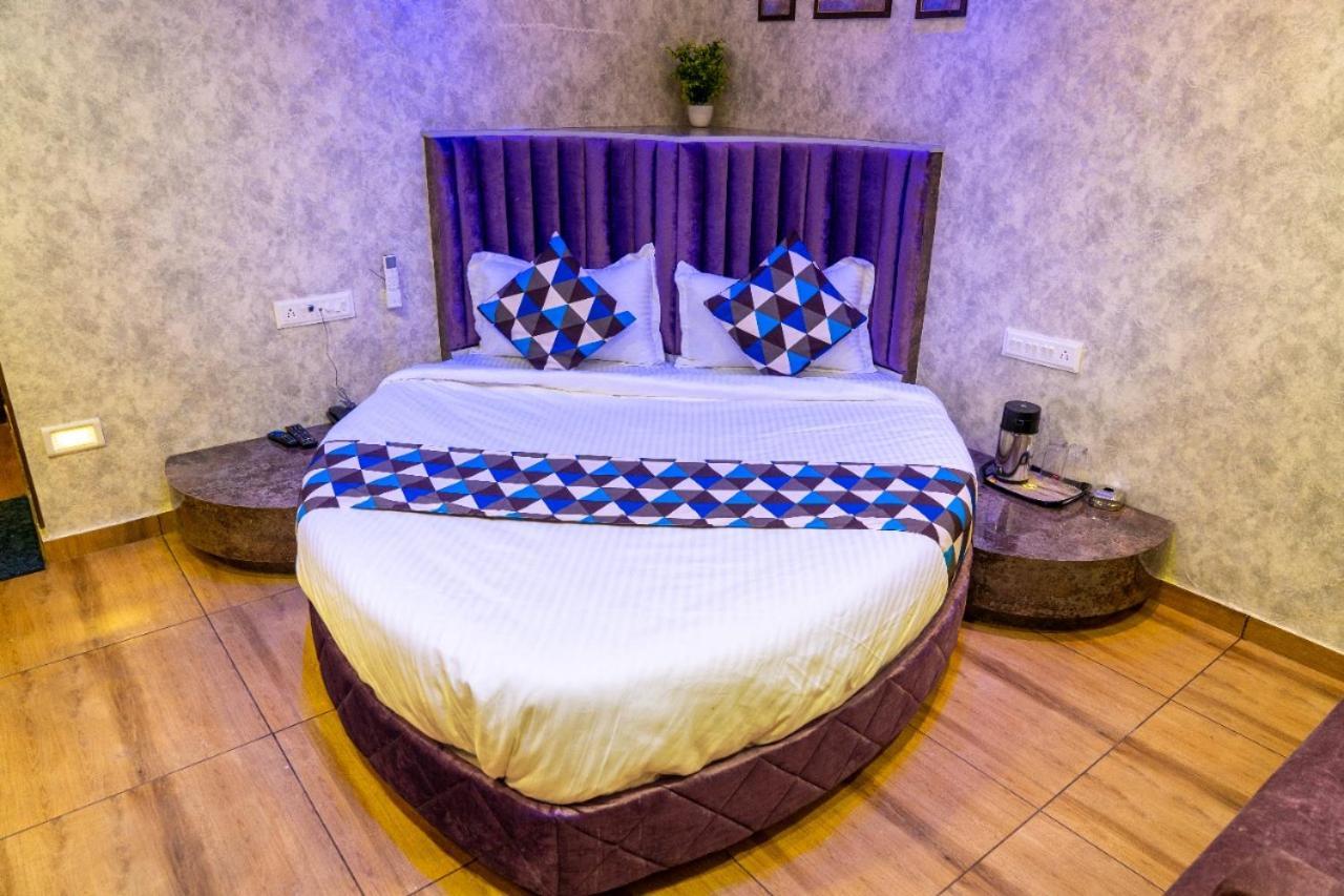 Hotel Lee Grand Ānand المظهر الخارجي الصورة
